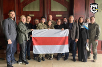У Раді пропонують визнати білорусь тимчасово окупованою росією / Фото: Полк Каліноўскага У Раді пропонують визнати білорусь тимчасово окупованою росією країною