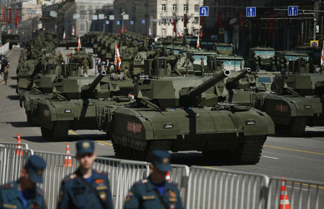 рф збільшила військові витрати на 9% минулого року/Фото: Sean Gallup/Getty Images Увійшла в топ-3: росія збільшила військові витрати на 9% минулого року