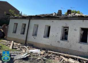 Прокуроры работают на месте вражеского авиаудара по Харькову/Фото: Офис генпрокурора Прокуроры работают на месте вражеского авиаудара по Харькову/Фото: Офис генпрокурора
