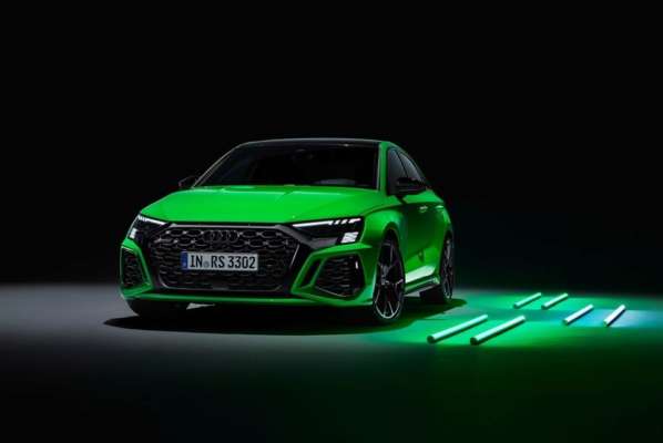 Фото: Audi 400 кінських сил і яскравий дизайн: Audi представила новий автомобіль