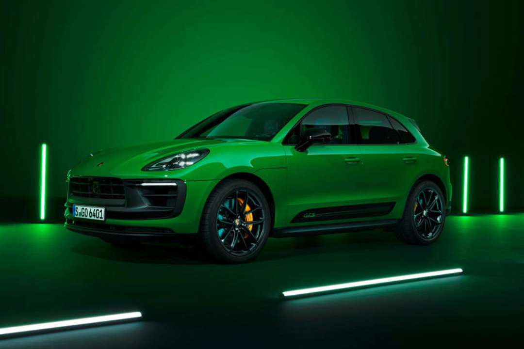 Фото: Porsche 261 лошадиная сила и 27,7-сантиметровый сенсорный дисплей: Porsche представила новый Macan