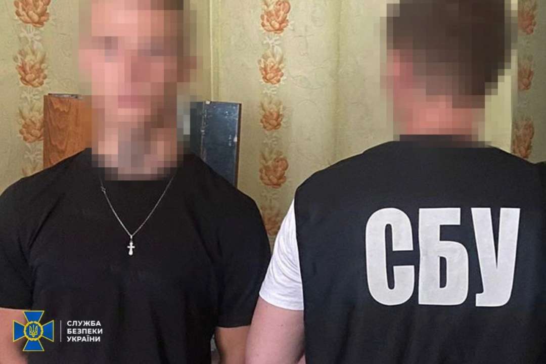 СБУ и Нацполиция разоблачили в Днепре несовершеннолетнего агента рф, который поджег внедорожник ВСУ/Фото: СБУ СБУ и Нацполиция разоблачили в Днепре несовершеннолетнего агента рф, который поджег внедорожник ВСУ/Фото: СБУ