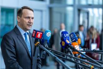 Голова МЗС Польщі виступив проти допомоги українцям мобілізаційного віку/Фото: Getty Images Голова МЗС Польщі виступив проти допомоги українцям мобілізаційного віку