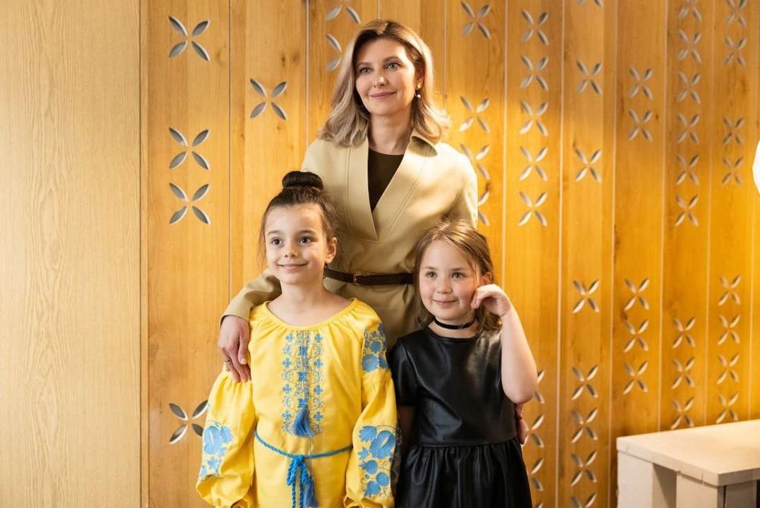 Олена Зеленська зустрілася з маленькими українськими героями/Фото: Instagram першої леді Олена Зеленська зустрілася з маленькими українськими героями/Фото: Instagram першої леді