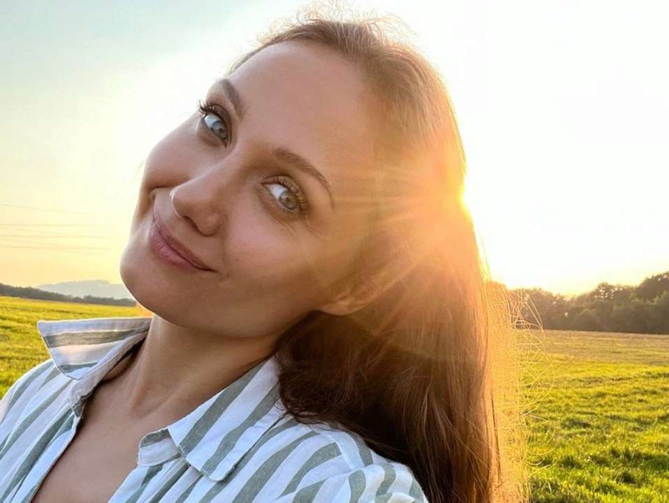 Евгения Власова / Фото: instagram.com/eygeniavlasova/ Власова о Меладзе: общение и война: общение и война