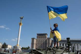 Какие ограничения в Украине введут на День Независимости/Фото: Getty Images Майдан Независимости