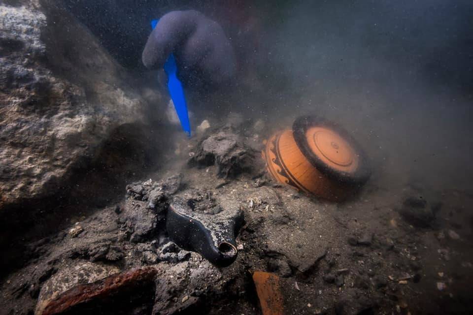 Фото: facebook.com/moantiquities В Египте под водой нашли большое греческое кладбище начала IV века