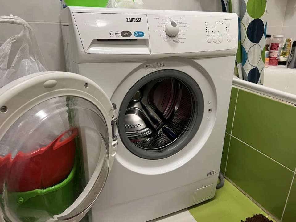 Як позбутися цвілі в пральній машині: покрокова інструкція