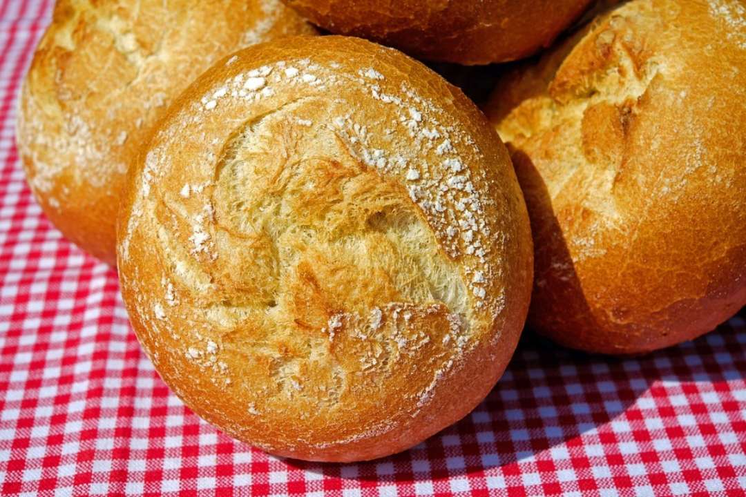 Рецепт булочек из картофельного пюре / Фото: Pixabay Пышные и вкусные: как приготовить булочки из картофельного пюре