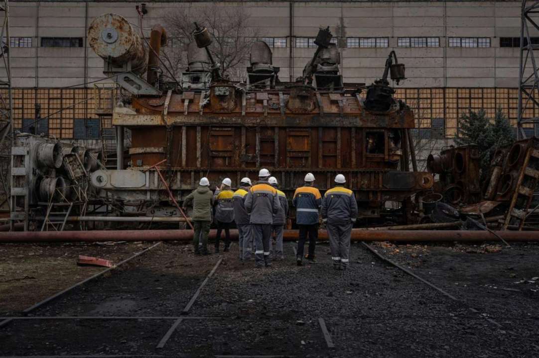 "Свято борців за світло": 22 грудня в Україні відзначають День енергетика