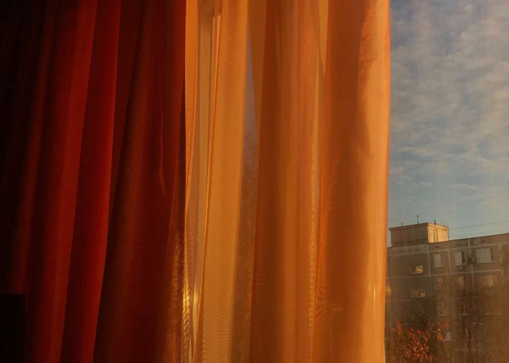 Как очистить шторы без стирки: полезные советы