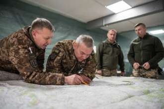 В білорусі російський контингент становить близько 2800 осіб В білорусі російський контингент становить близько 2800 осіб