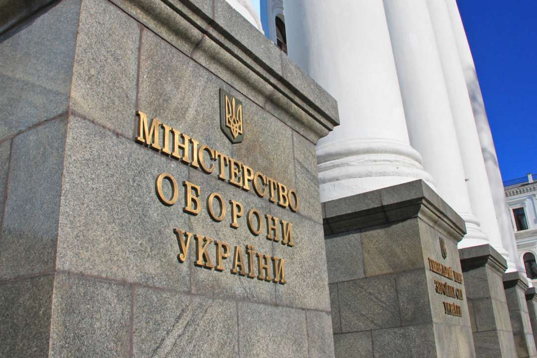 Нарушили условия государственных контрактов: суд взыскал почти 11 млн гривен в пользу Минобороны