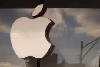 Apple оштрафовали на внушительную сумму из-за нарушения / Фото: Scott Olson/Getty Images Apple оштрафовали на внушительную сумму из-за нарушения / Фото: Scott Olson/Getty Images