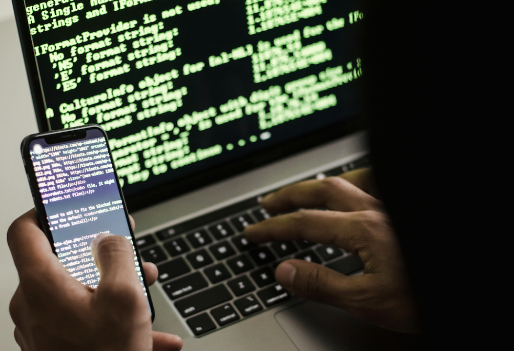 Как украинцам защищаться от интернет-угроз военного времени/Фото: pexels Опасности киберпространства: как украинцам защищаться от интернет-угроз военного времени