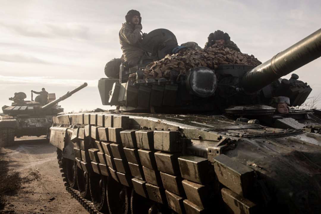 Чехия планирует масштабное производство оружия для Украины/Фото: Chris McGrath/Getty Images Чехия начнет масштабное производство оружия для Украины