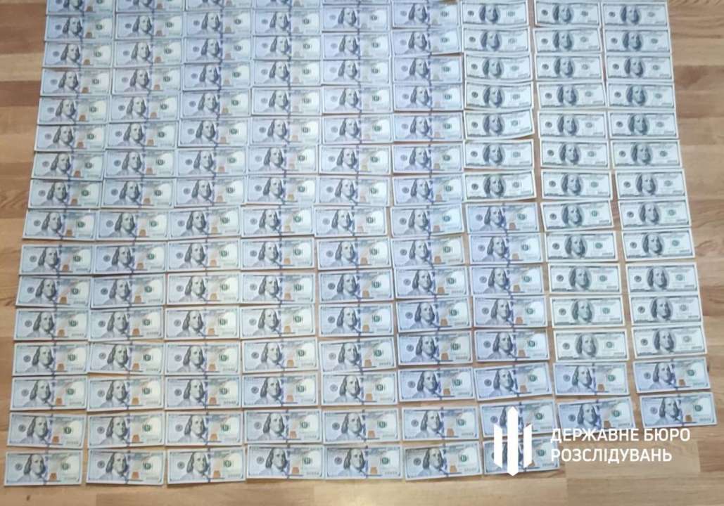 Чиновникам вручили подозрение за вымогательство с военных / Фото: t.me/DBRgovua