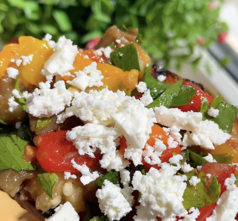 Как быстро и вкусно приготовить брускетты с овощами / Фото: instagram/vistovska_cooking