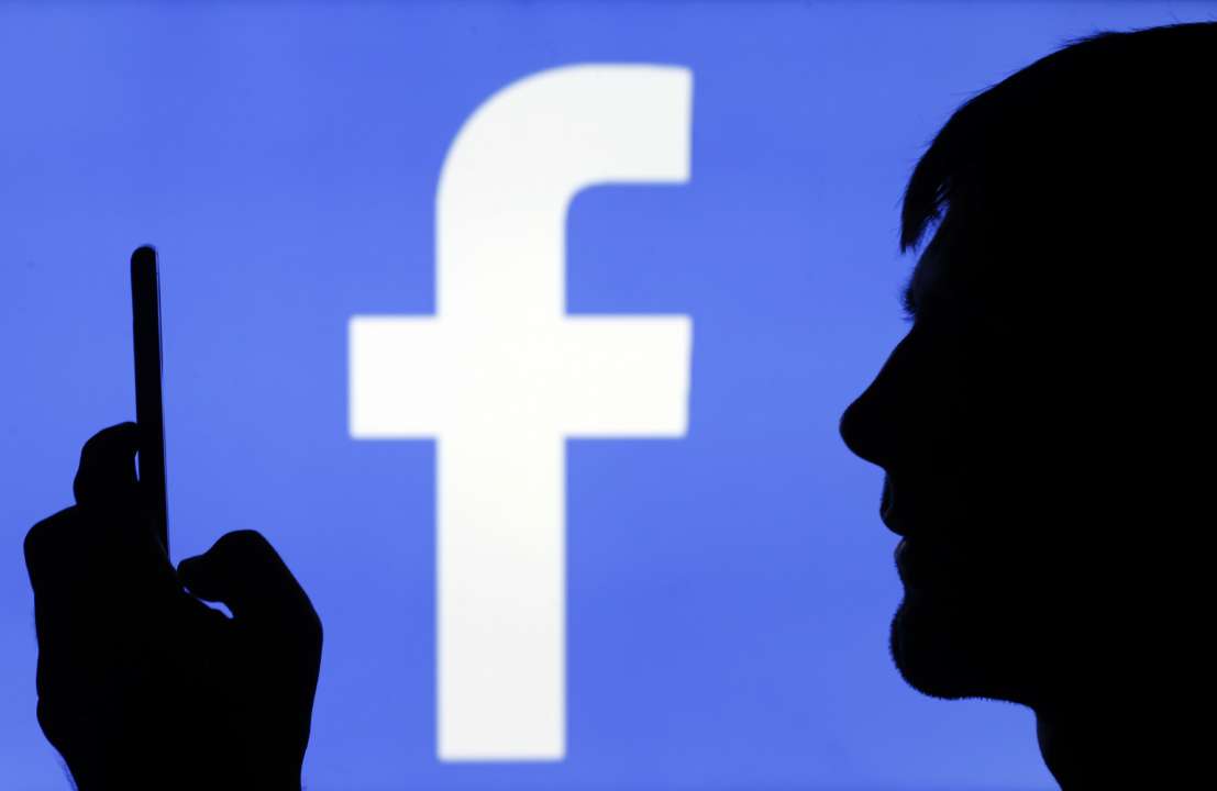 Аналог ClubHouse: Facebook запустила додаток для онлайн-бесід і подкастів