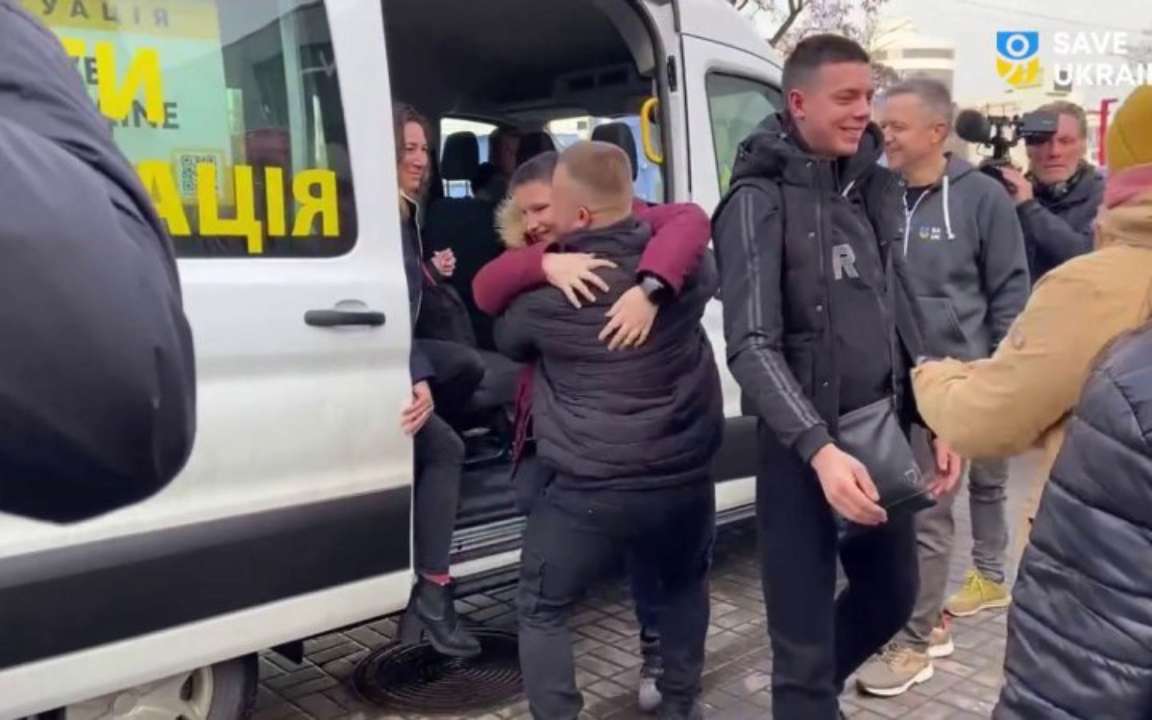 Ще чотирьох українських дітей вдалося повернути з ТОТ та росії