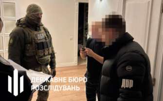 ДБР викрило експосадовця Міноборони та двох керівників держпідприємства на постачанні бракованих кулеметів військовим/Фото: dbr.gov.ua Викрито експосадовця МОУ та двох керівників держпідприємства на постачанні бракованих кулеметів