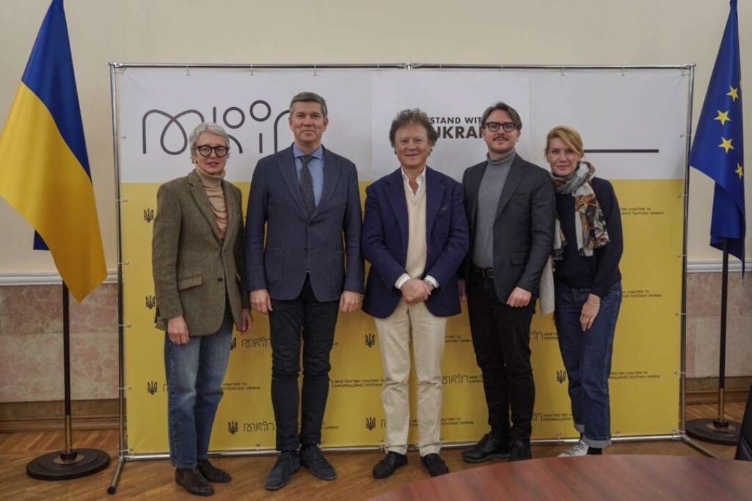 Известный итальянский фотограф Массимо Листри посетил Украину с особой миссией