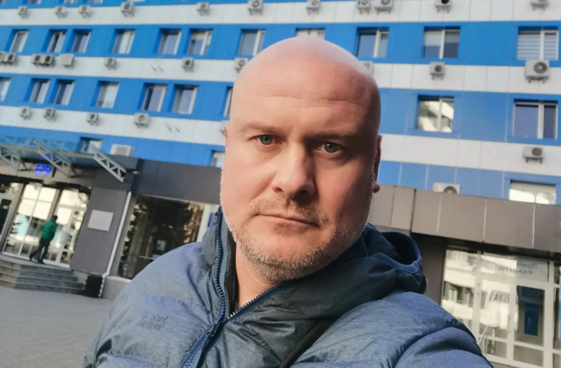 “Больница и инвалидность, и помощь друзей”: Узелков рассказал о проблемах со здоровьем