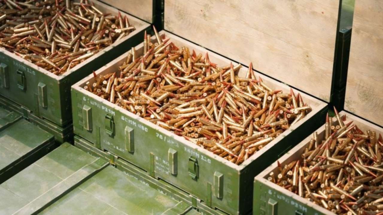 Наступну партію снарядів в рамках чеської ініціативи Україна отримає до кінця липня/Фото: euractiv Наступну партію снарядів в рамках чеської ініціативи Україна отримає до кінця липня
