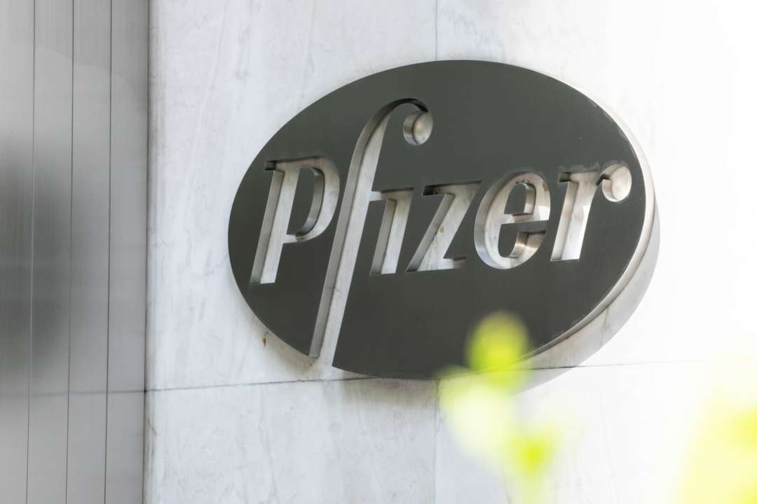 В Евросоюзе одобрили таблетки от коронавируса компании Pfizer