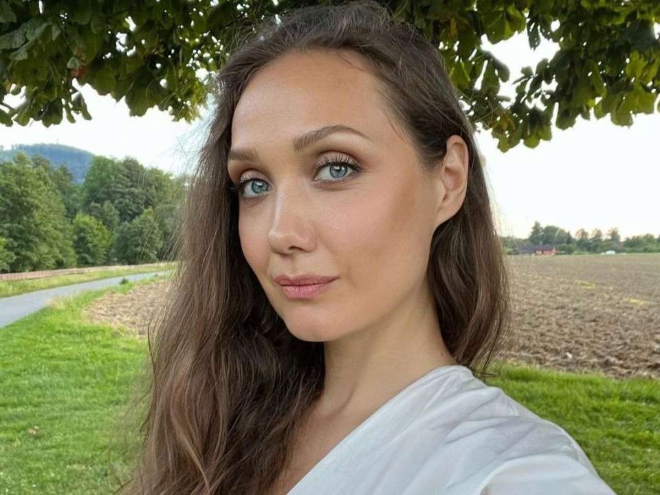 Евгения Власова рассказала, почему на 10 лет исчезла из шоубиза / Фото: Instagram/eygeniavlasova "Нужно было остановиться": известная украинская певица рассказала, почему на 10 лет ушла из шоубиза