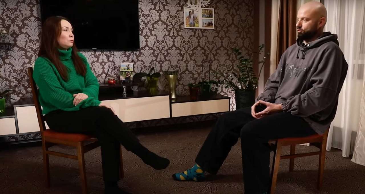 Мама Артема Котенко / Кадр с видео За кулисами Детского Евровидения: как Артем Котенко едва не упустил победу из-за болезни