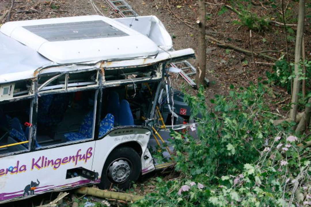52 человека оказались в смертельной ловушке: в Болгарии произошло жуткое ДТП