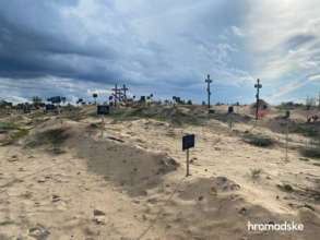 У Лимані знайшли понад 50 поховань/Фото: Громадське У Лимані знайшли понад 50 поховань/Фото: Громадське