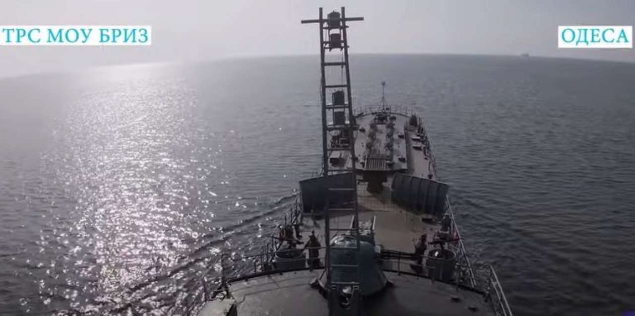 Він обрав захист України і службу у Військово-Морських Силах Він обрав захист України і службу у Військово-Морських Силах