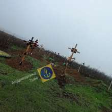 Окупанти збираються знищити братські могили в Мангуші/Фото: Петро Андрющенко Окупанти збираються знищити братські могили в Мангуші/Фото: Петро Андрющенко
