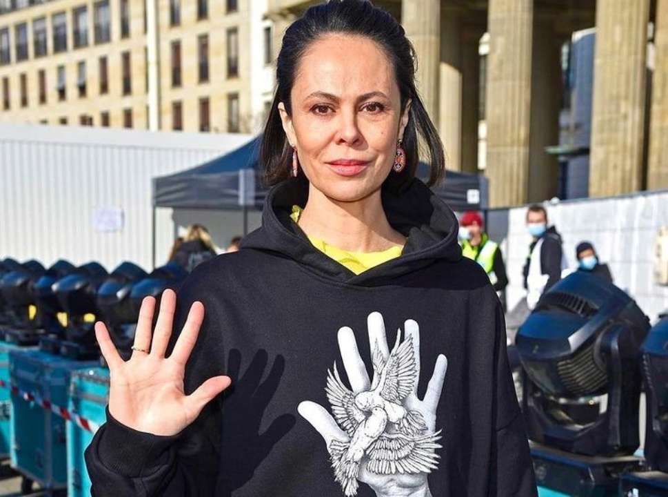 Экс-жена Кличко прокомментировала ракетный удар по улице, где она жила/Фото: Natalia Klitschko/Instagram "Прямо за углом, где я жила": экс-жена Кличко показала, как россияне разбомбили улицу в Киеве