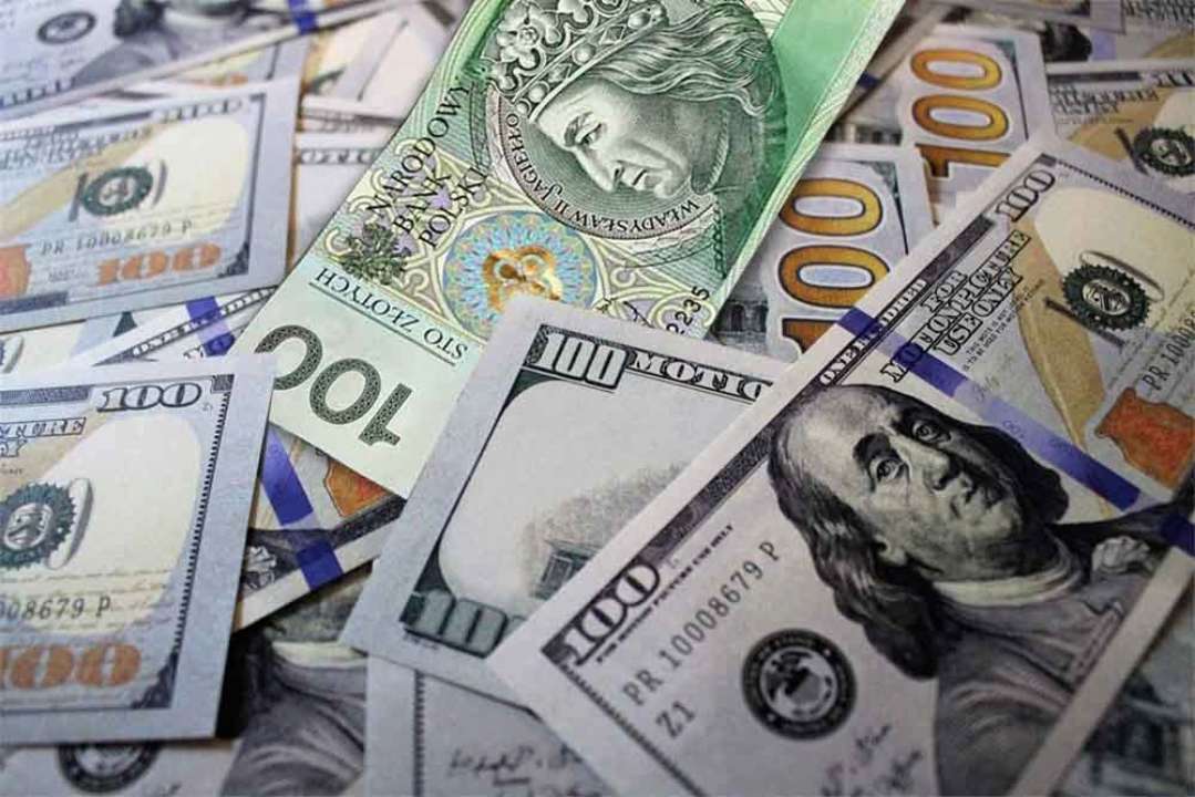 Євро і долар продовжують дорожчати: курс валют на 14 вересня Євро і долар продовжують дорожчати: курс валют на 14 вересня
