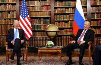Байден провів розмову з Путіним: обговорювали Україну/ фото: Getty Images Байден та Путін провели розмову по відеодзвінку: що обговорювали