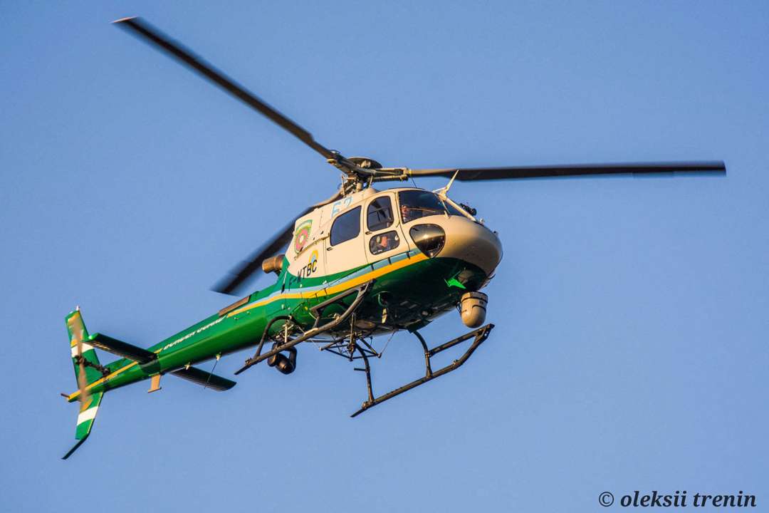 Украина получила новые вертолеты Airbus H125/Фото: Oleksiy Trenin for Facebook Вертолет