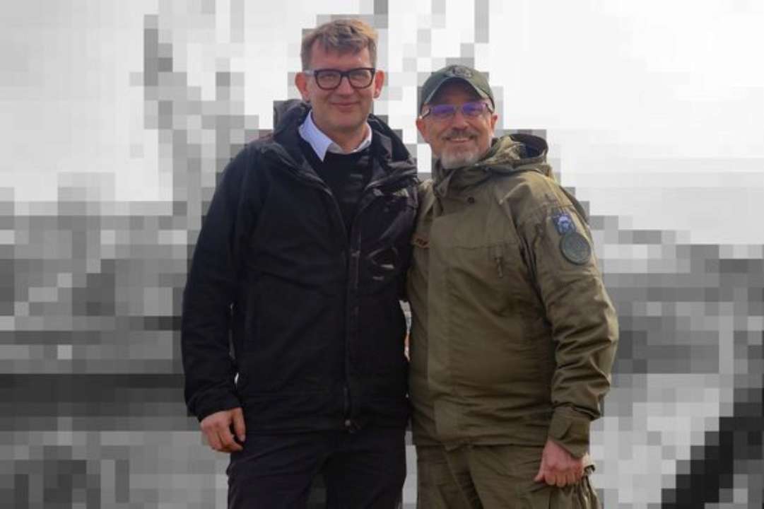 Серед військової допомоги, яку уряд Королівства Данія пообіцяв надати Україні, є артилерійські установки "Caesar", танки "Leopard-1" та "Leopard-2" Серед військової допомоги, яку уряд Королівства Данія пообіцяв надати Україні, є артилерійські установки "Caesar", танки "Leopard-1" та "Leopard-2"