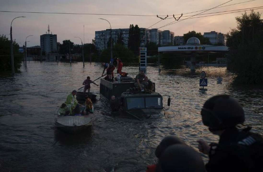 рф у своїй агонії здатна знищити цілий світ рф у своїй агонії здатна знищити цілий світ