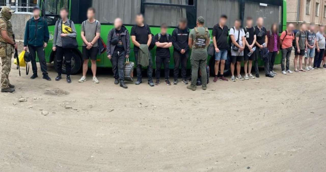 Найчастіше ухилянти намагаються перетнути пункти пропуску на кордоні з Польщею ДПСУ ухилянти