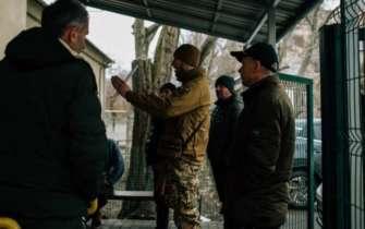 По мнению Жорина, проблема не в самой структуре ТЦК, а в ее коррумпированности/Фото: enovosty Снижение мобилизационного возраста и расформирование ТЦК: что об этом думают военные