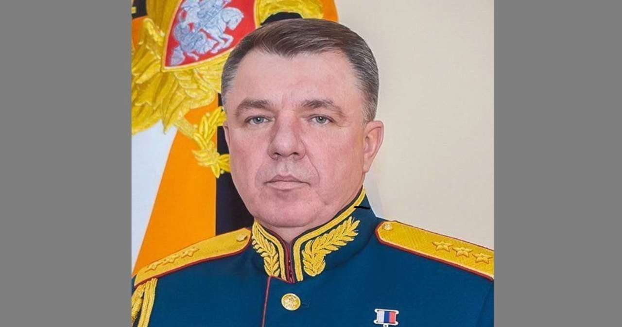 Генерал-полковник армии рф александр журавлев бомбил Харьков кассетными боеприпасами/Фото: