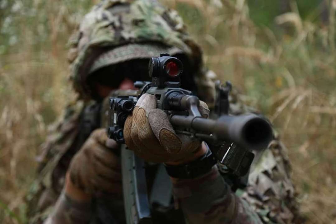 За добу ЗСУ знищили 6 танків та 1 гелікоптер окупантів: Генштаб оприлюднив нові втрати рф