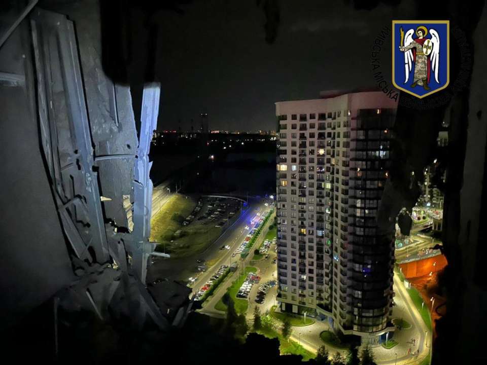 Уночі росія обстріляла міста України/Фото: КМВА росія здійснила масовану атаку на міста України: у Києві є загиблі та постраждалі