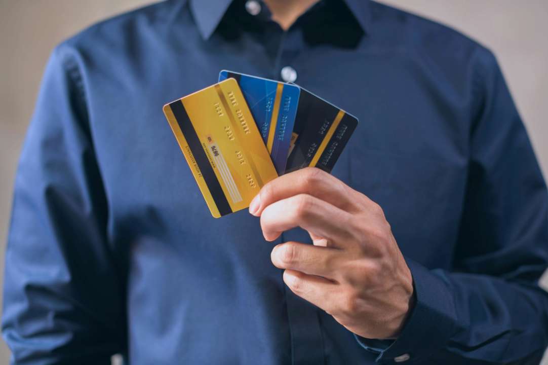 Фото: pexels Дані про рахунки українців, які знаходяться за кордоном передані податковій службі