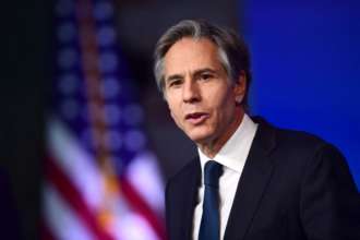 США не собирается придумывать план свержения путина. Фото: GettyImages/Автор- Mark Makela Блинкен о режиме путина