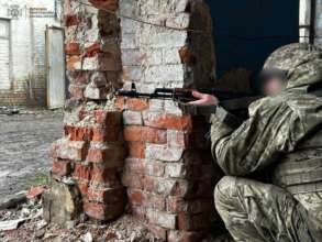 Пограничники сдерживают оккупантов в Бахмуте/Фото: ГПСУ Пограничники в Бахмуте ликвидируют россиян: за сутки сдержали штурм и сбили два дрона-разведчика