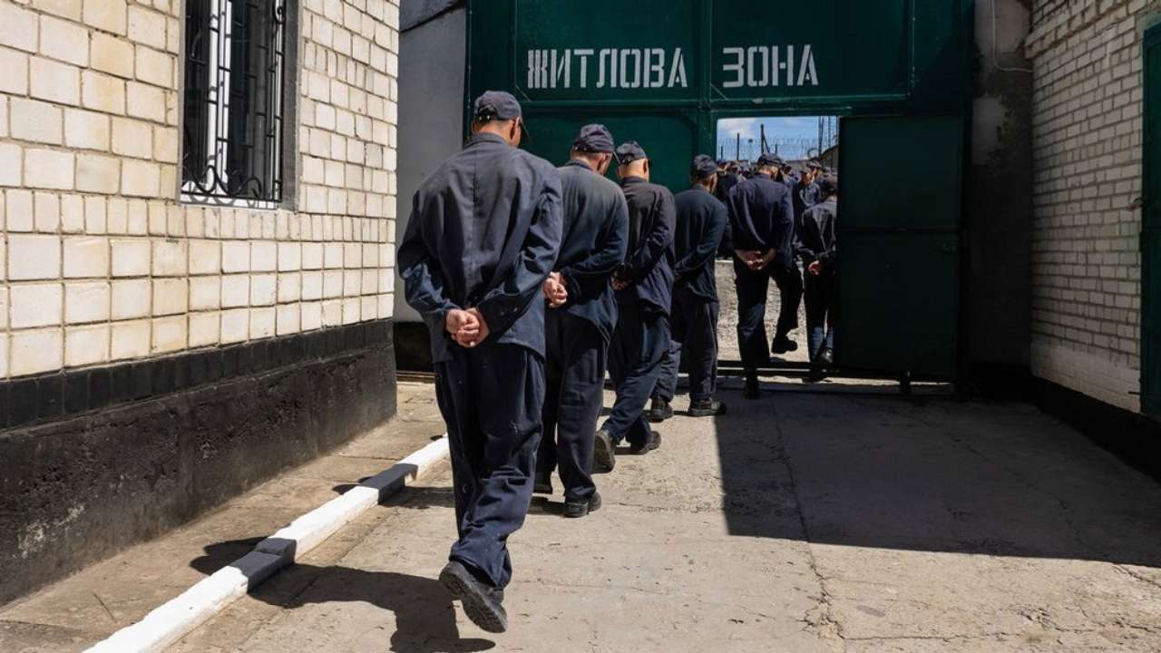 Засуджених залучатимуть на службу в ЗСУ лише після згоди командира частини — Шуляк